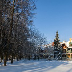 Белоснежный снег в поселке Трувиль Белоснежный снег в КП Трувиль
